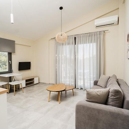 Octo Villas Complex Nea Iraklitsa Exteriér fotografie