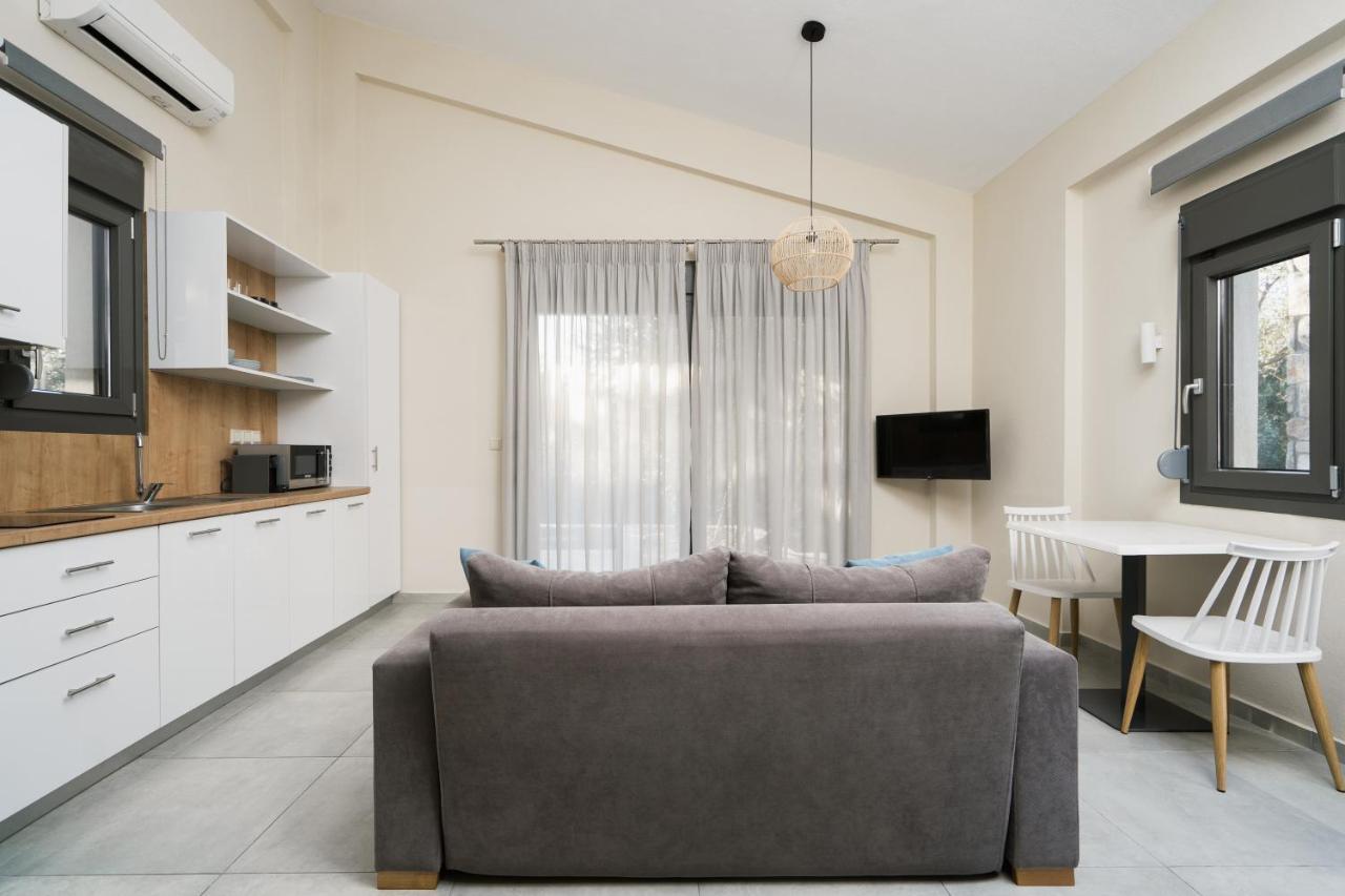 Octo Villas Complex Nea Iraklitsa Exteriér fotografie