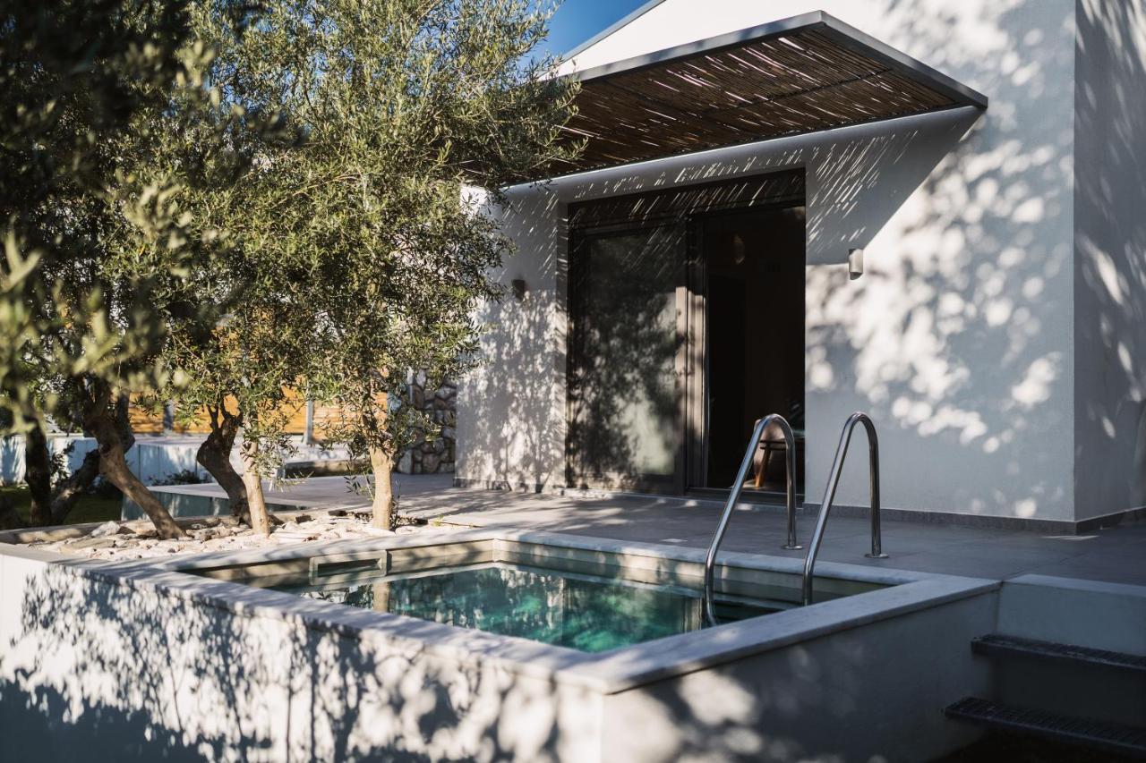 Octo Villas Complex Nea Iraklitsa Exteriér fotografie